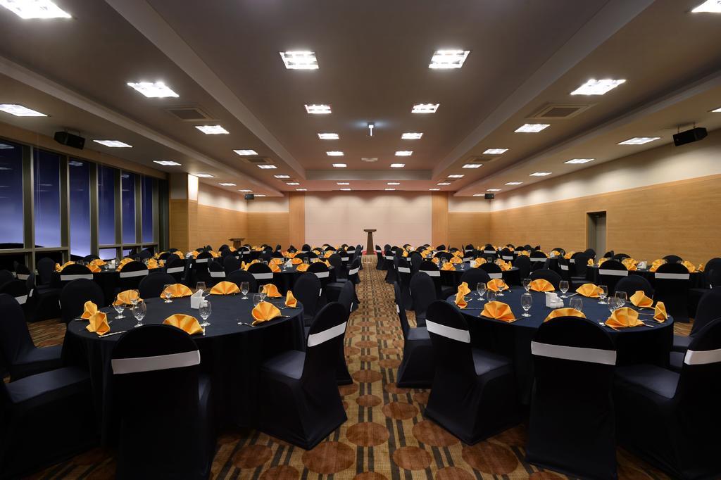Jeju Aerospace Hotel Согвипхо Экстерьер фото