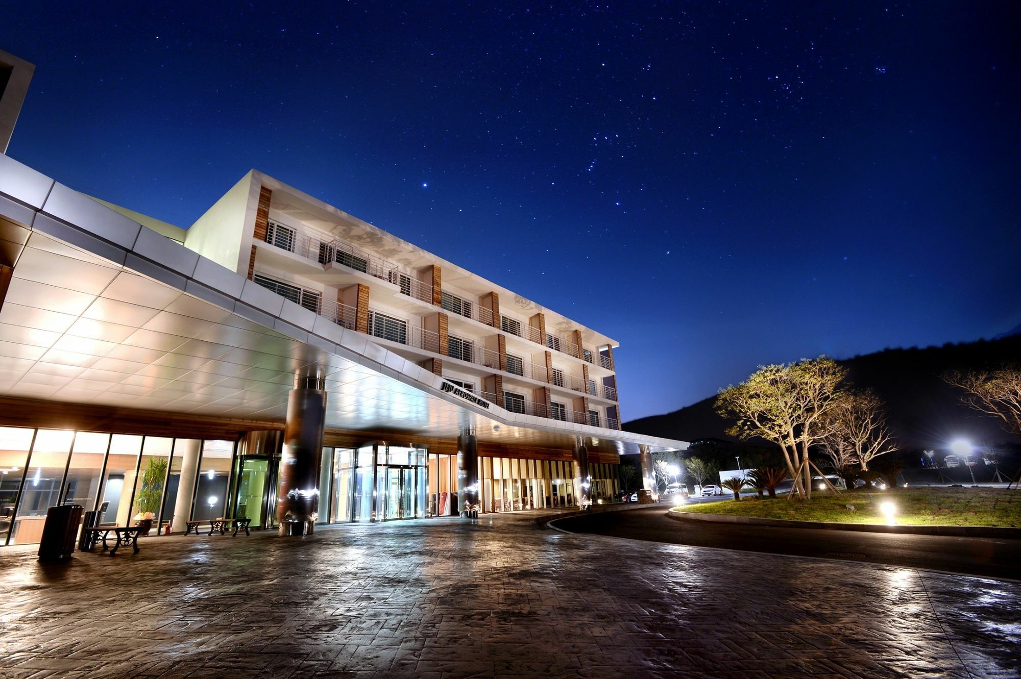 Jeju Aerospace Hotel Согвипхо Экстерьер фото